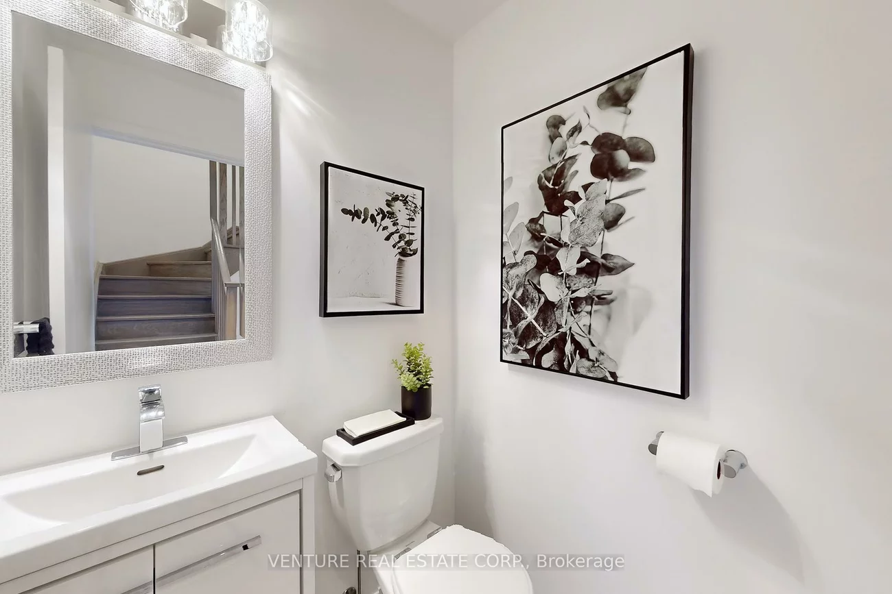 26, Bruce, East Woodbridge, Vaughan