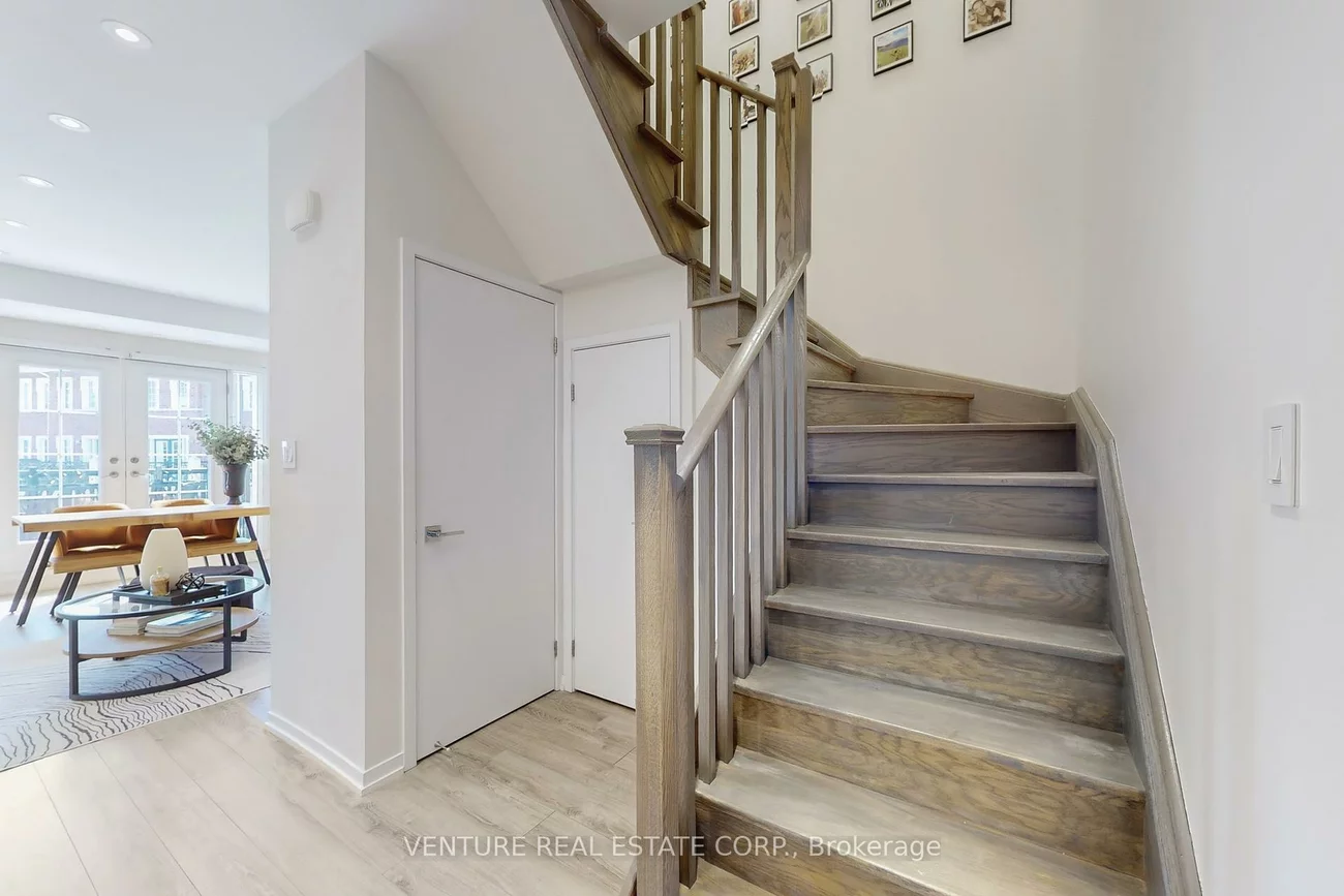26, Bruce, East Woodbridge, Vaughan