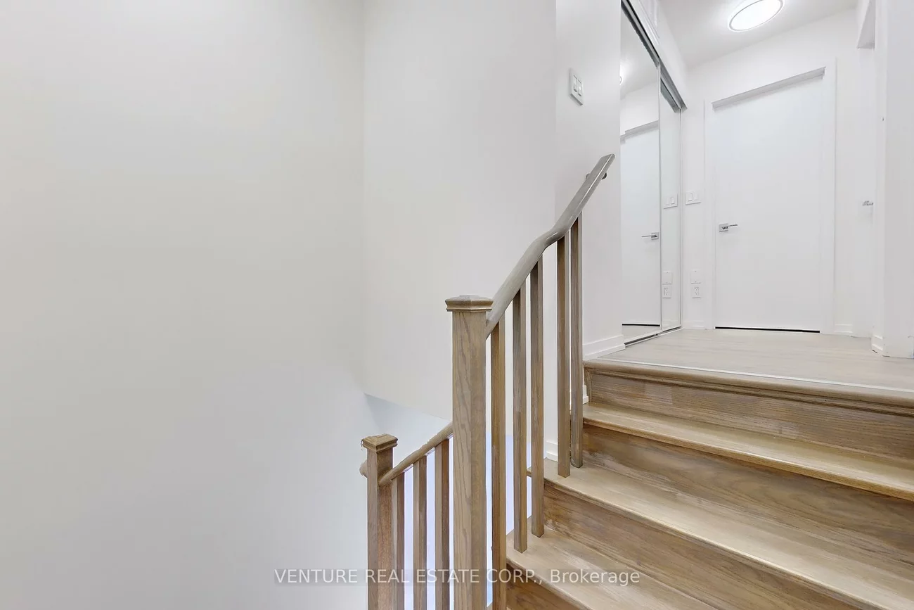 26, Bruce, East Woodbridge, Vaughan
