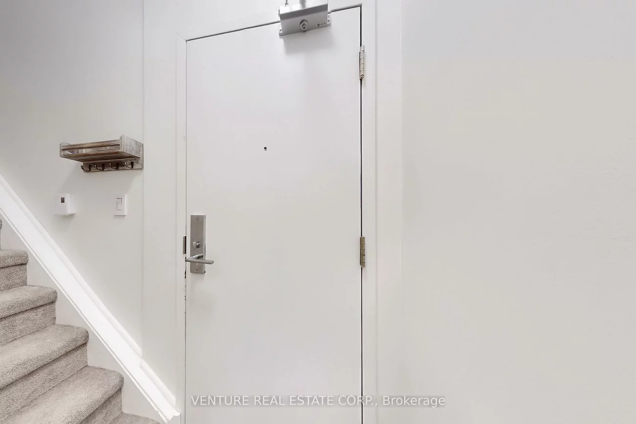 26, Bruce, East Woodbridge, Vaughan