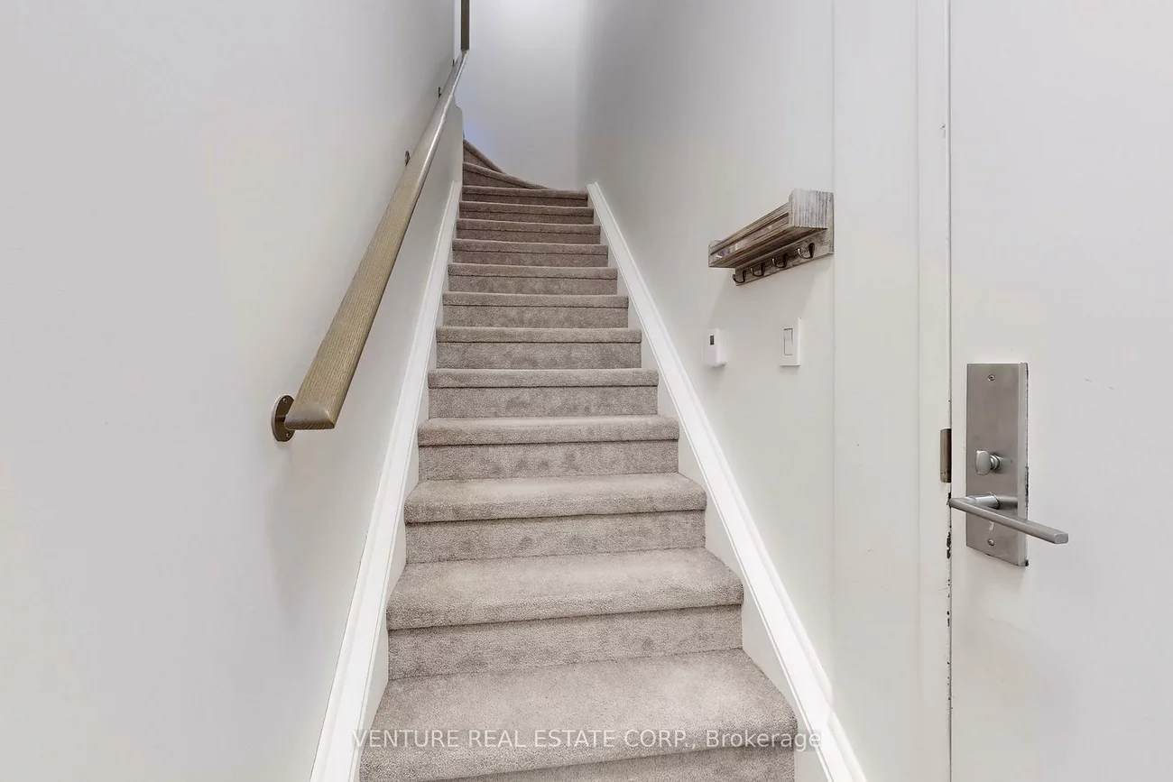 26, Bruce, East Woodbridge, Vaughan