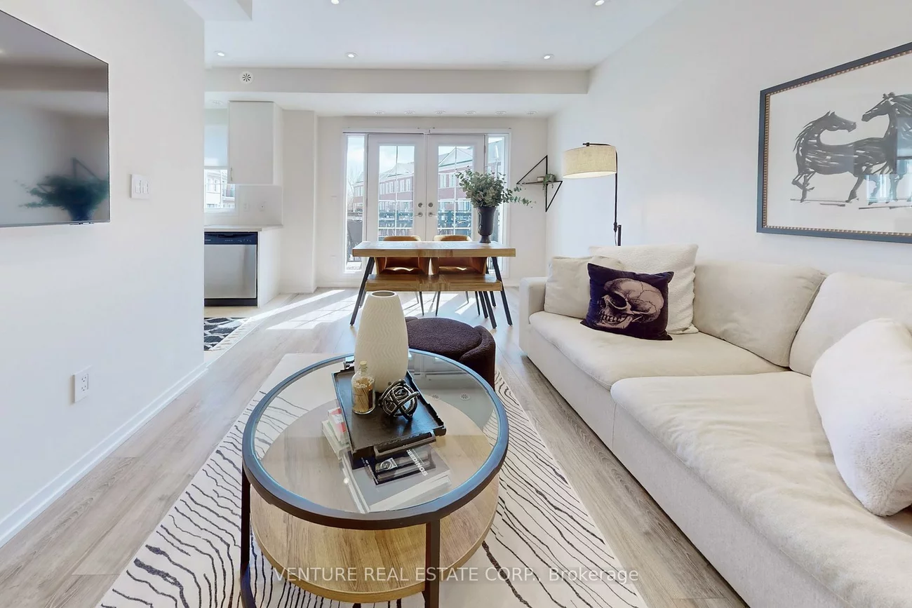 26, Bruce, East Woodbridge, Vaughan