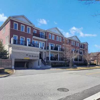26, Bruce, East Woodbridge, Vaughan