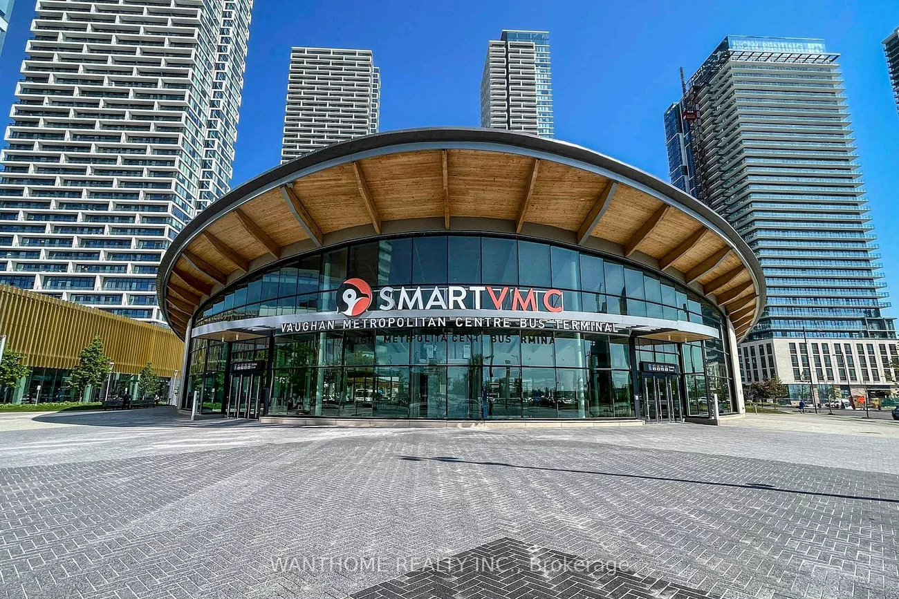 1000, Portage, Vaughan Corporate Centre, Vaughan