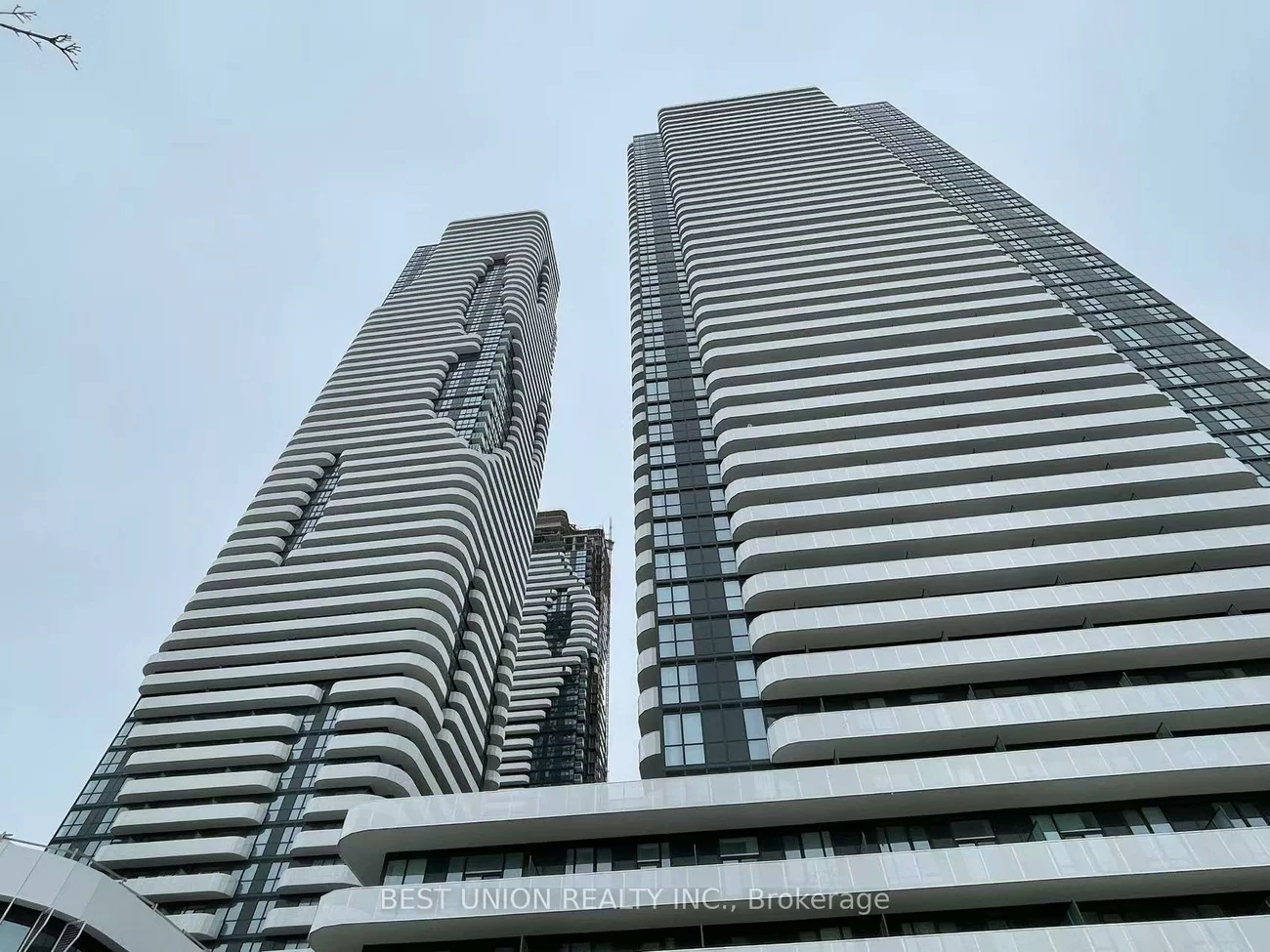 195, Commerce, Vaughan Corporate Centre, Vaughan