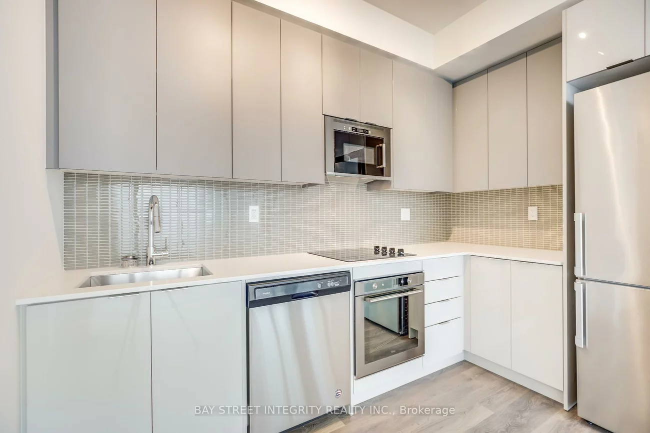 2908, Highway 7, Concord, Vaughan
