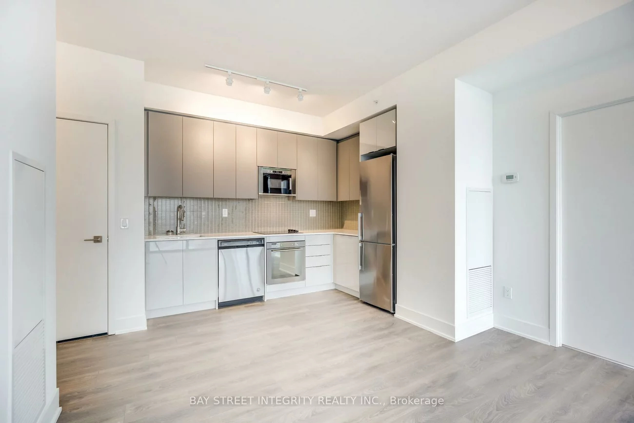 2908, Highway 7, Concord, Vaughan