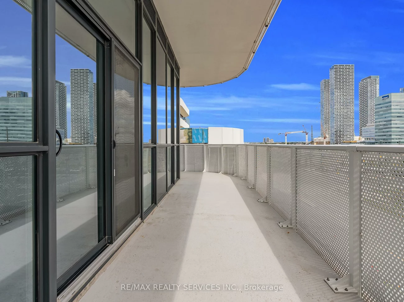 28, Interchange, Vaughan Corporate Centre, Vaughan