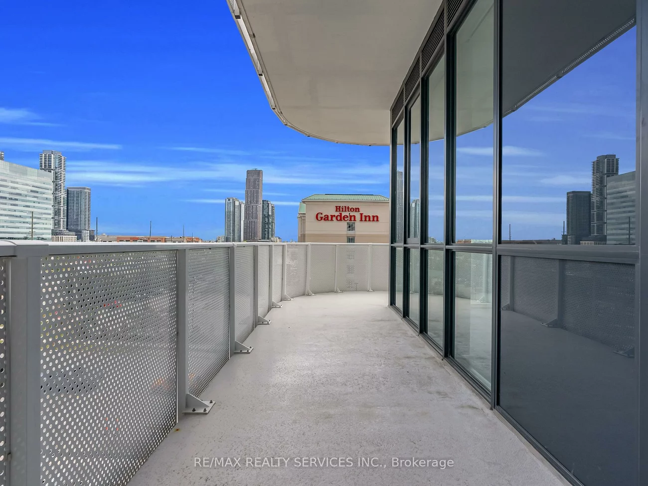 28, Interchange, Vaughan Corporate Centre, Vaughan