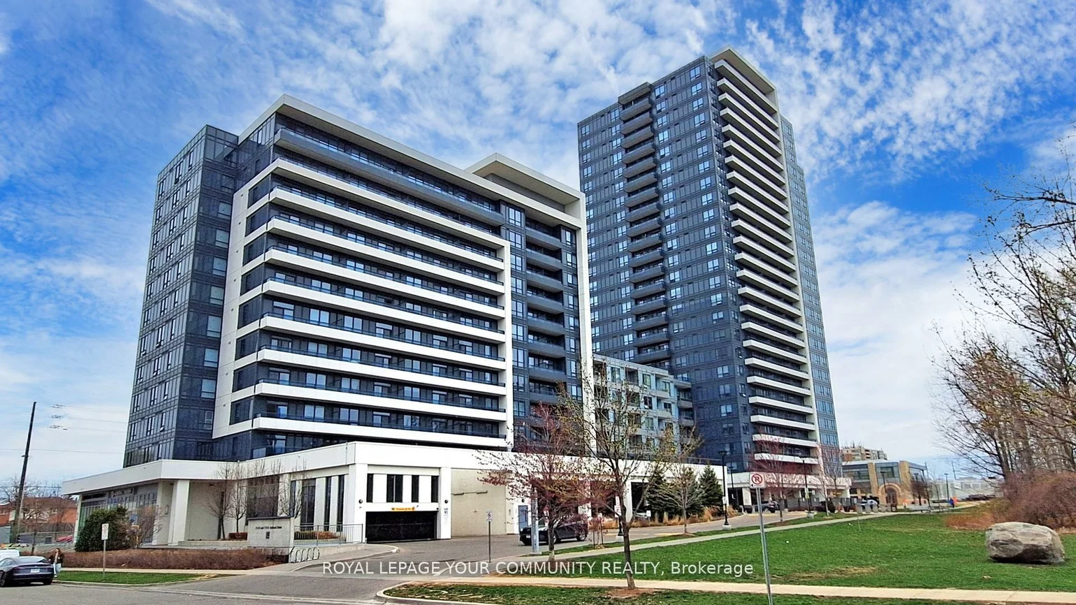 7900, Bathurst, Beverley Glen, Vaughan