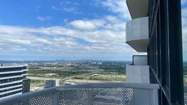 225, Commerce, Vaughan Corporate Centre, Vaughan