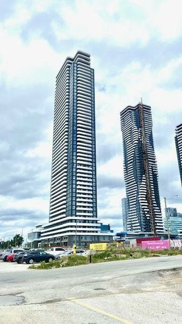 225, Commerce, Vaughan Corporate Centre, Vaughan