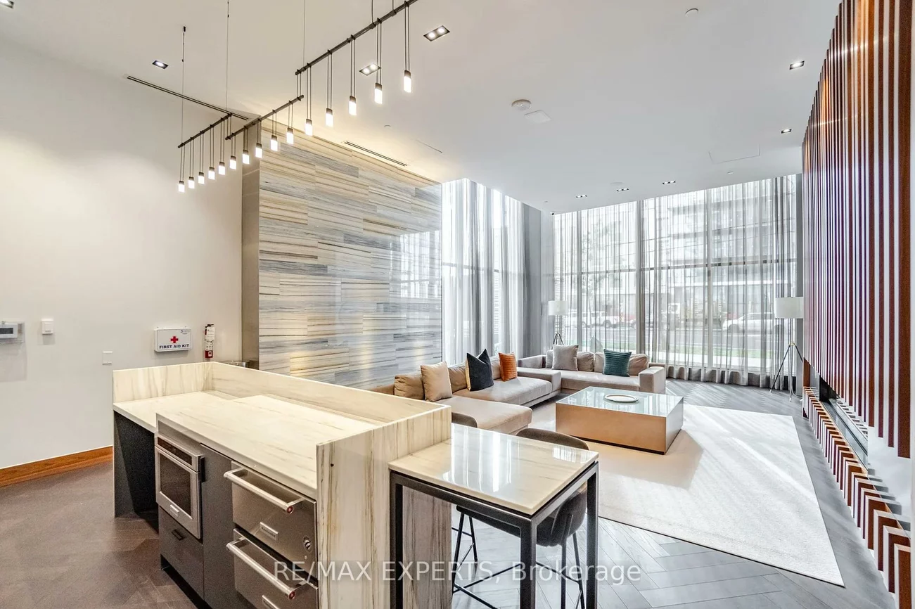 7895, Jane, Concord, Vaughan