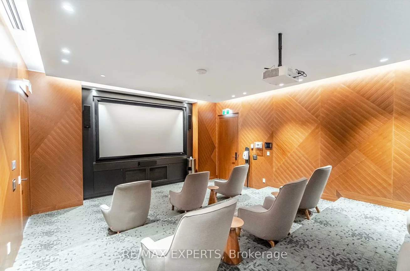 7895, Jane, Concord, Vaughan