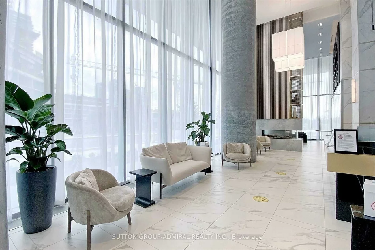 950, Portage, Vaughan Corporate Centre, Vaughan