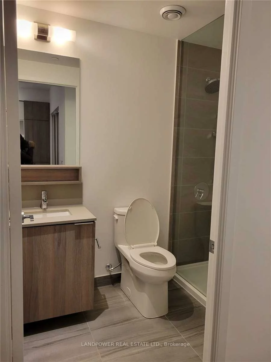 950, Portage, Vaughan Corporate Centre, Vaughan