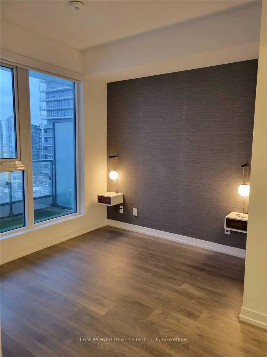 950, Portage, Vaughan Corporate Centre, Vaughan