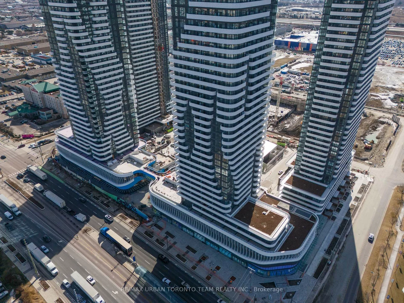 28, Interchange, Vaughan Corporate Centre, Vaughan