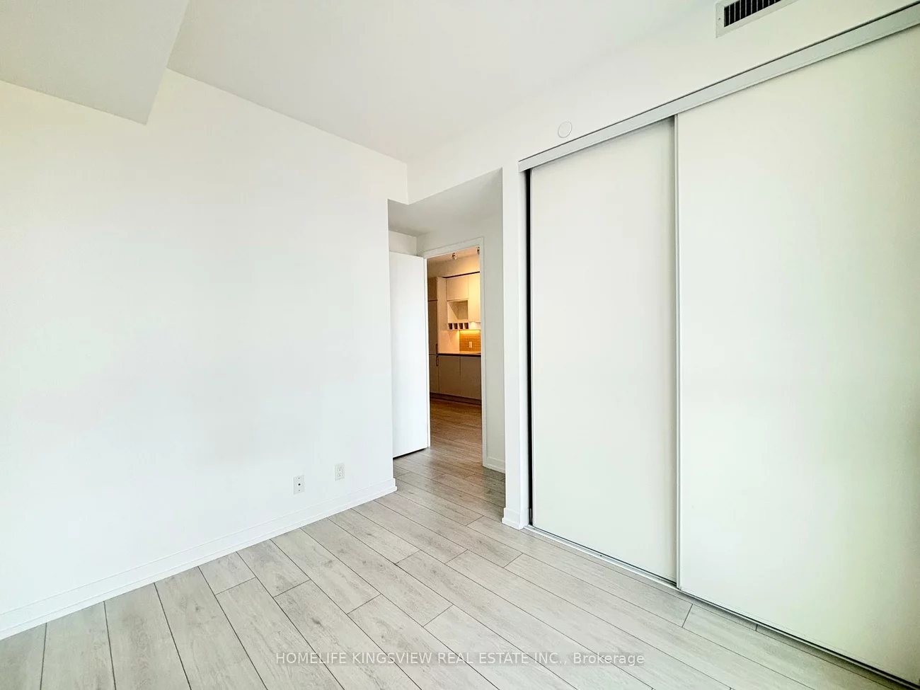 950, Portage, Vaughan Corporate Centre, Vaughan
