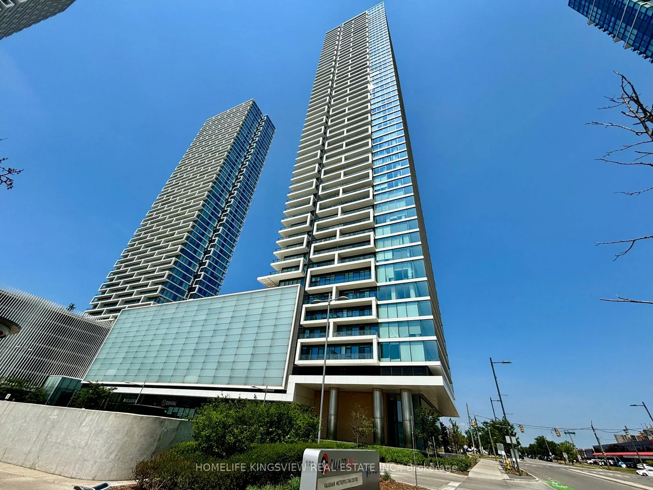 950, Portage, Vaughan Corporate Centre, Vaughan