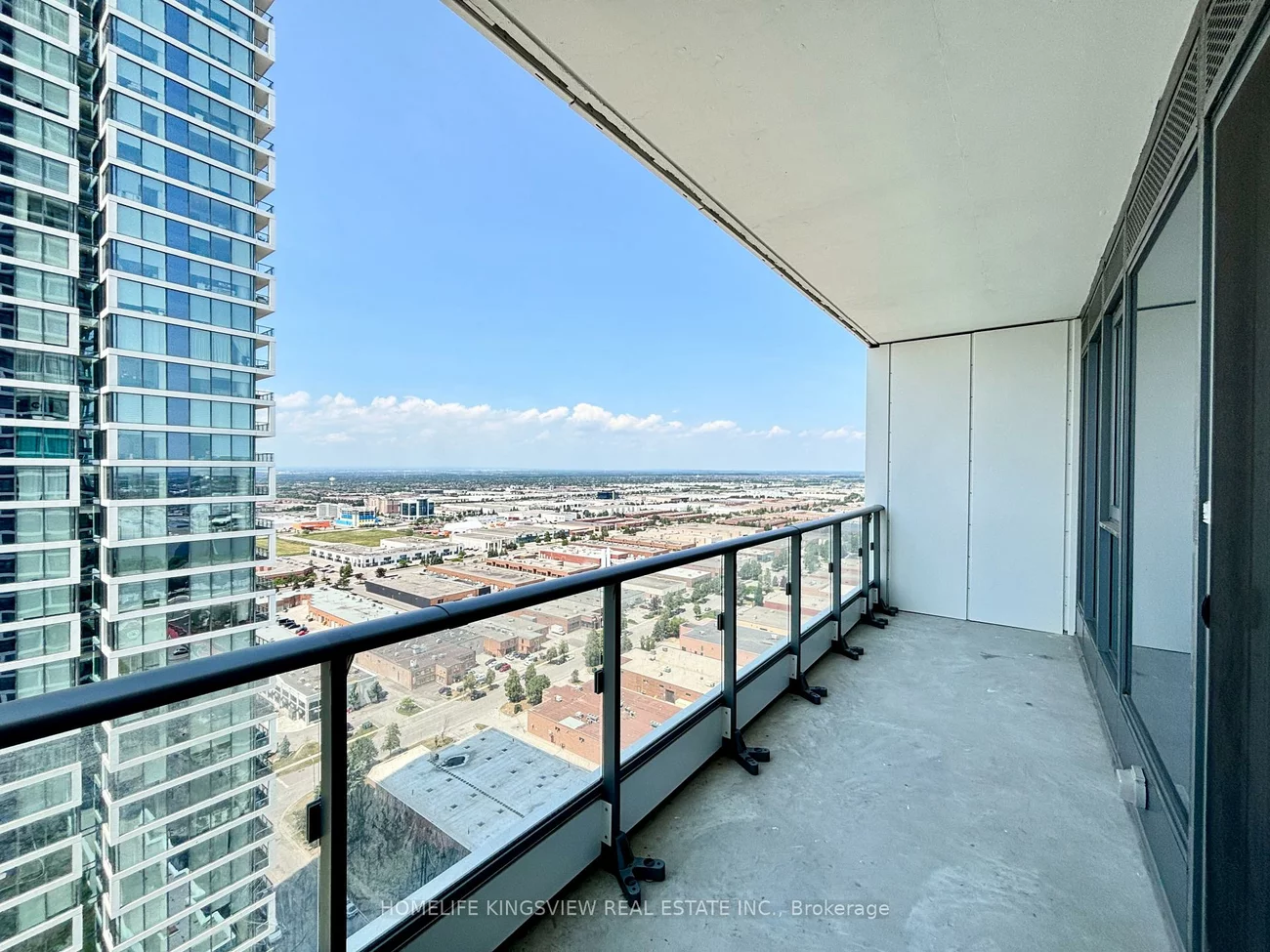 950, Portage, Vaughan Corporate Centre, Vaughan
