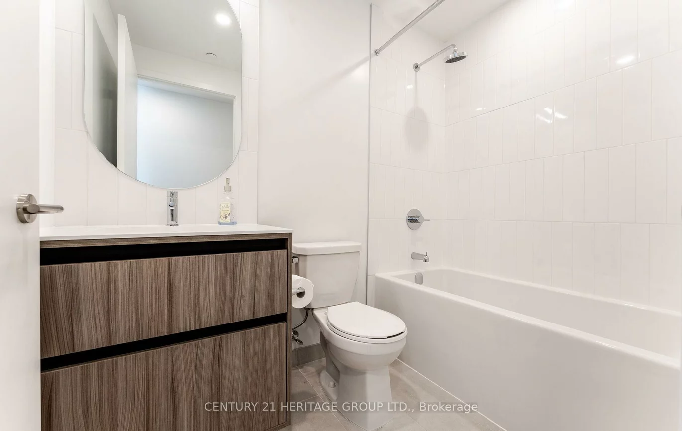 7950, Bathurst, Beverley Glen, Vaughan