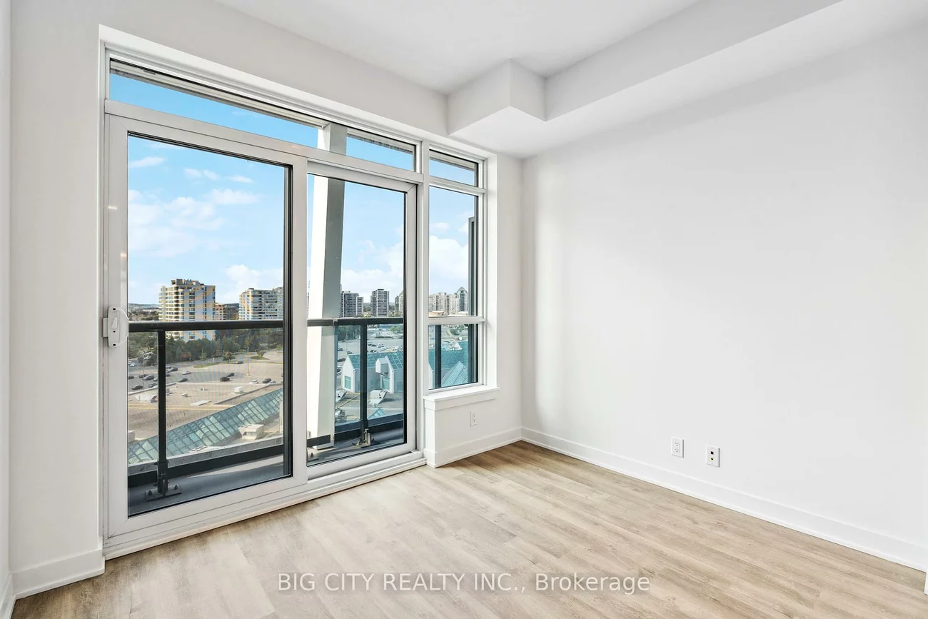 50, Upper Mall, Brownridge, Vaughan
