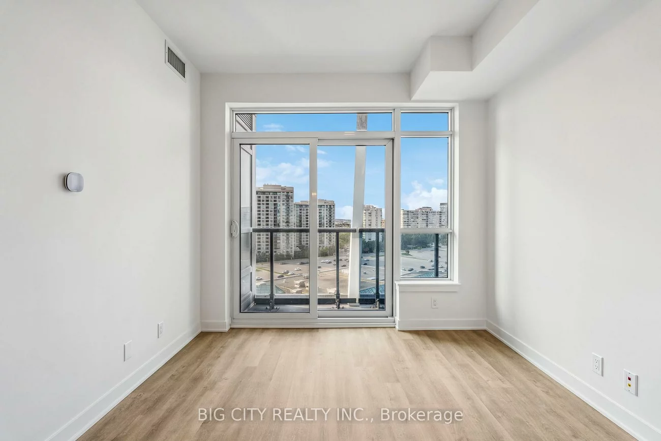 50, Upper Mall, Brownridge, Vaughan