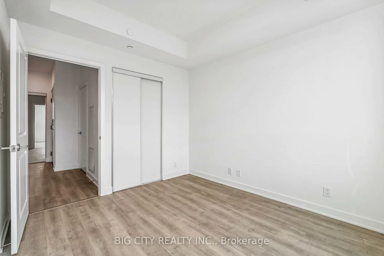 50, Upper Mall, Brownridge, Vaughan