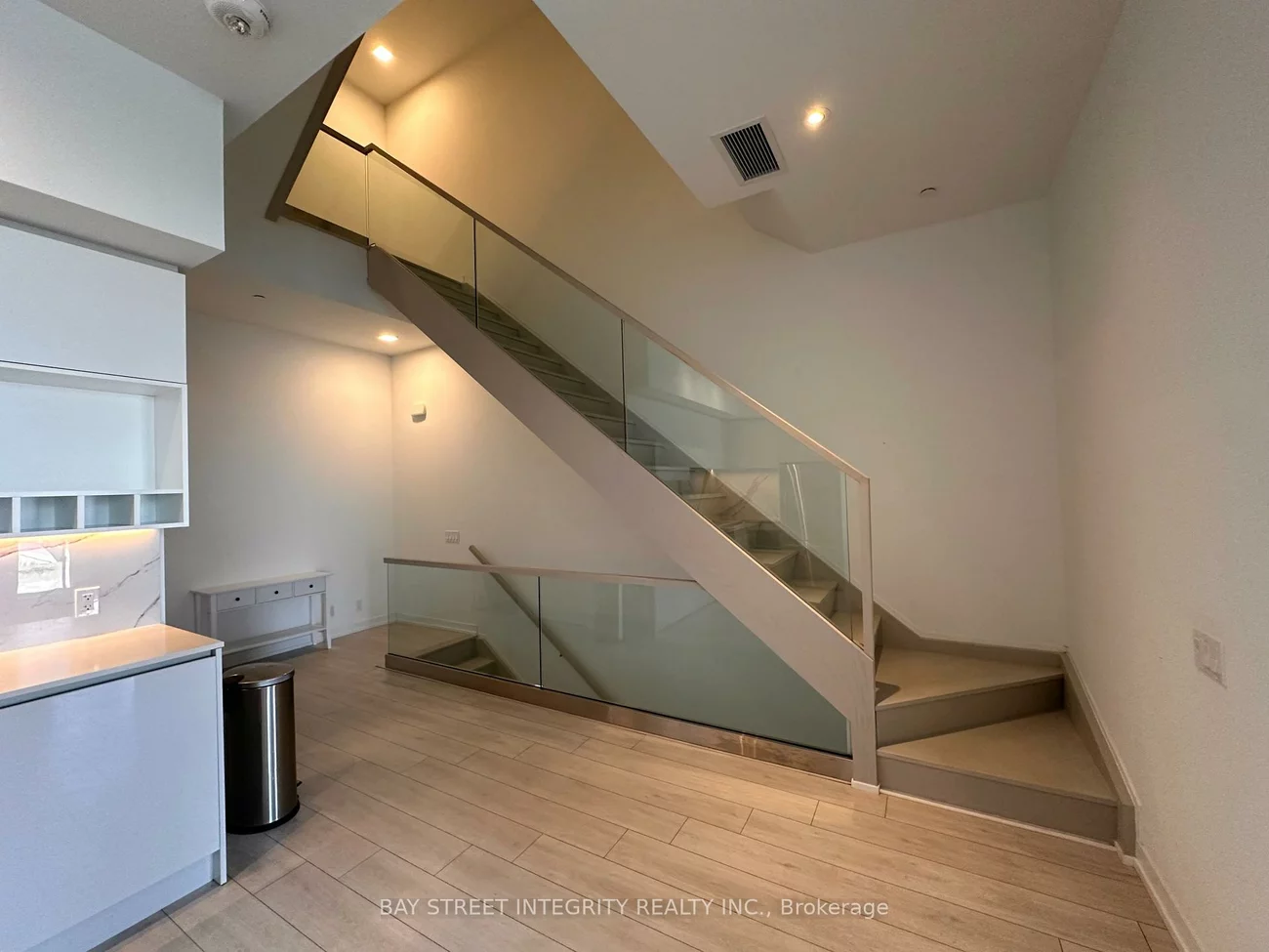 7, Buttermill, Vaughan Corporate Centre, Vaughan
