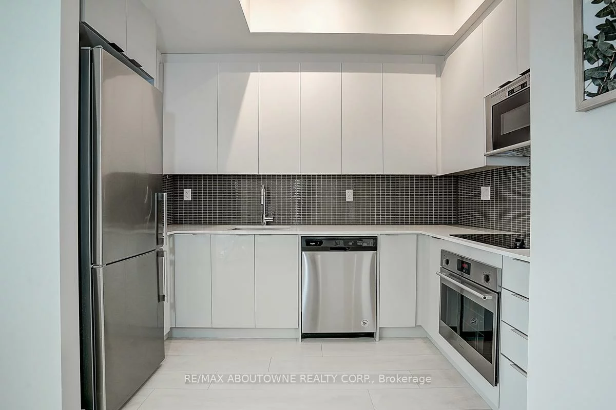 2908, Highway 7, Concord, Vaughan