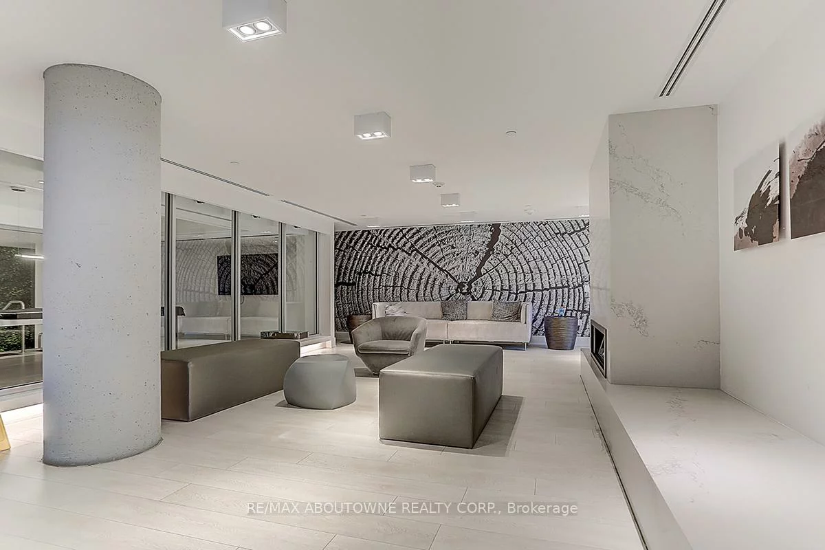 2908, Highway 7, Concord, Vaughan