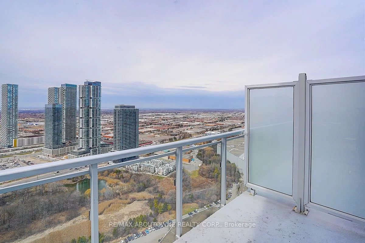 2908, Highway 7, Concord, Vaughan