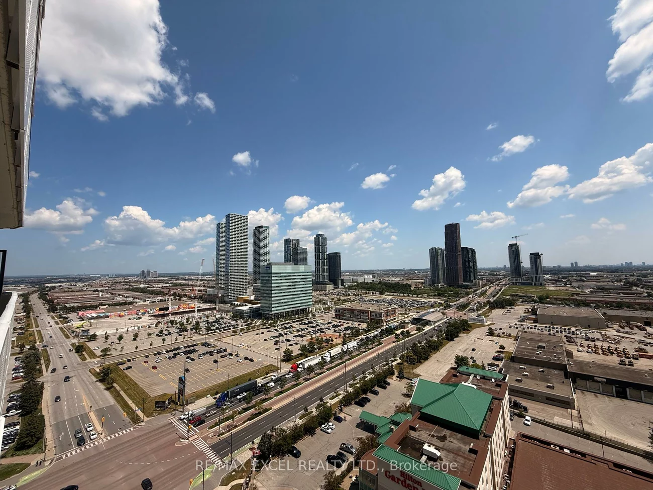 28, Interchange, Vaughan Corporate Centre, Vaughan
