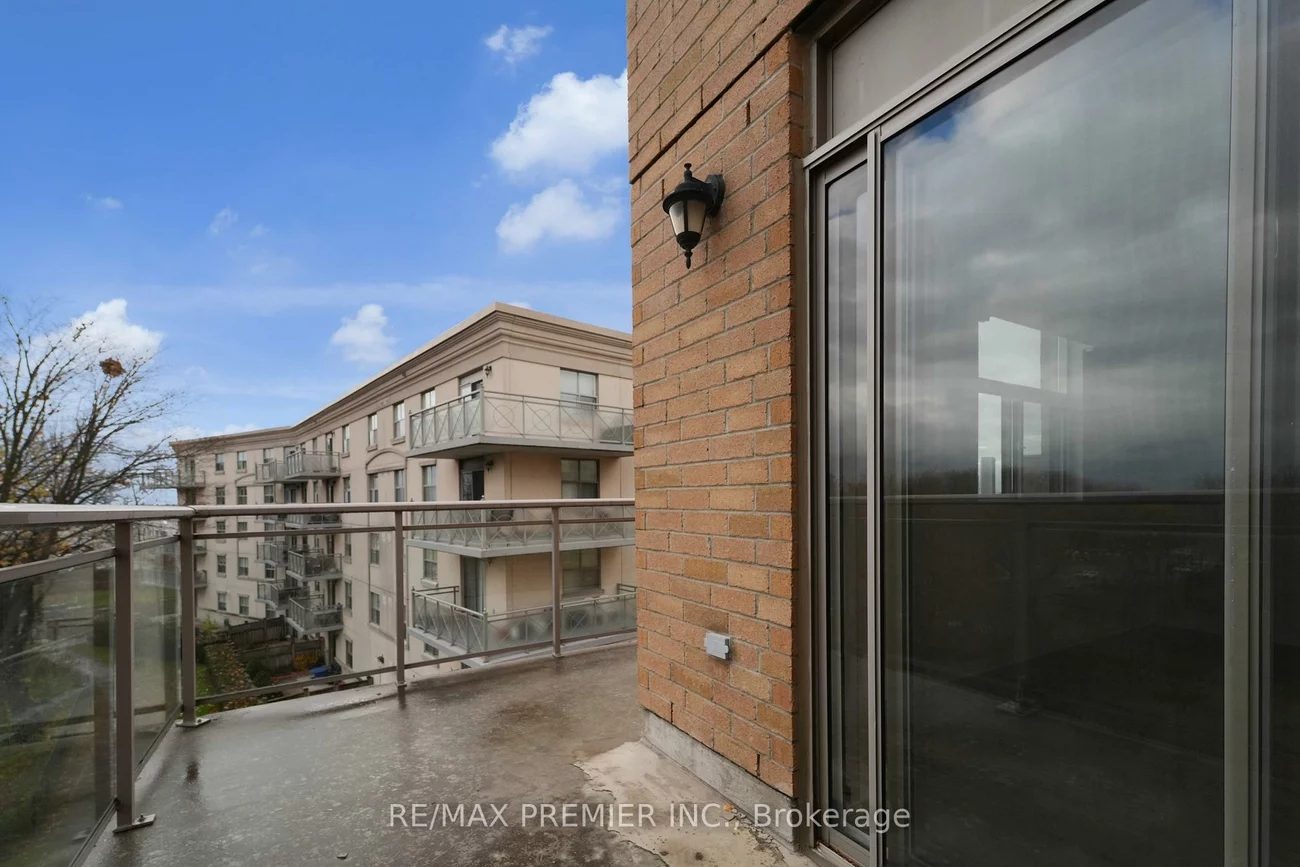 2502, Rutherford, Maple, Vaughan