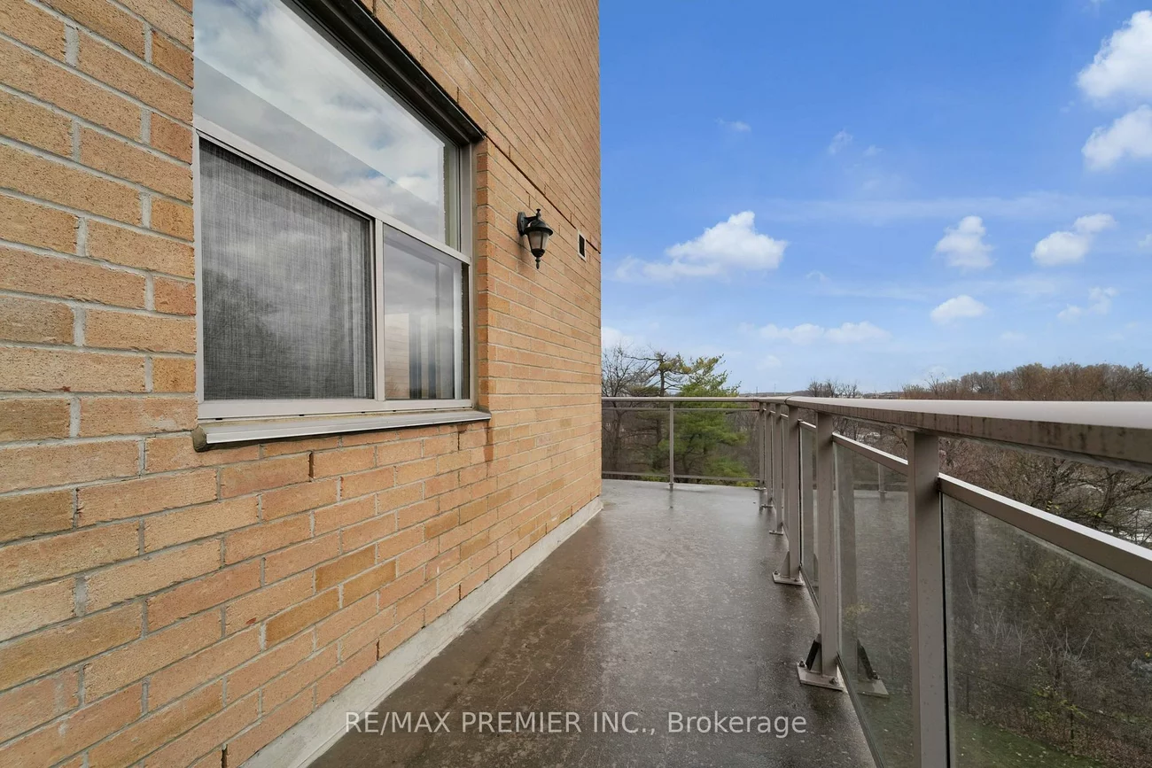 2502, Rutherford, Maple, Vaughan