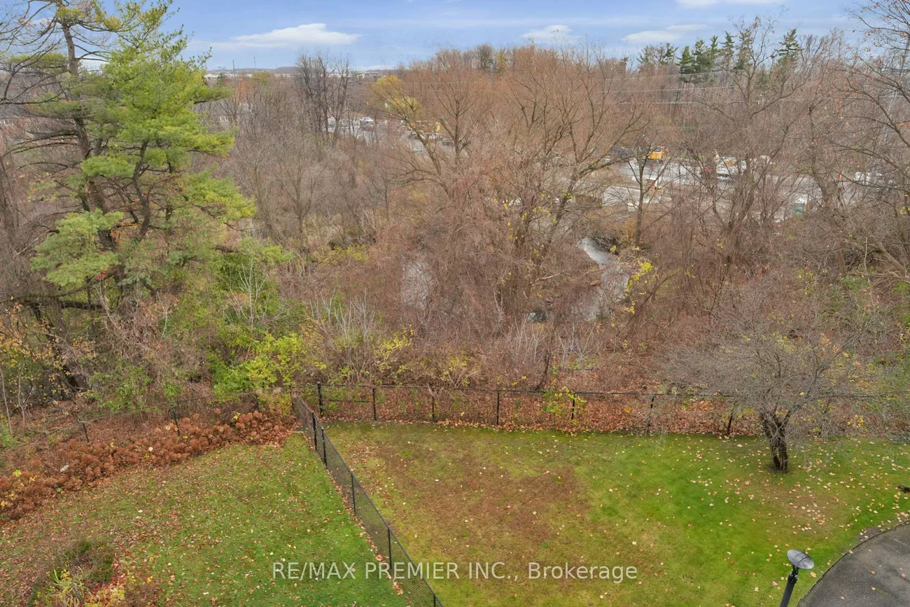 2502, Rutherford, Maple, Vaughan