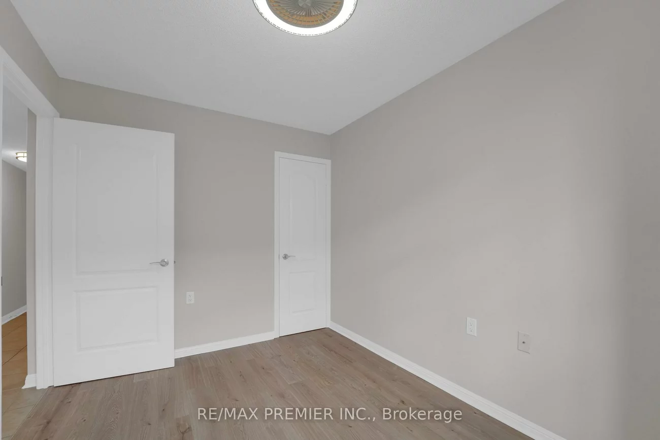 2502, Rutherford, Maple, Vaughan