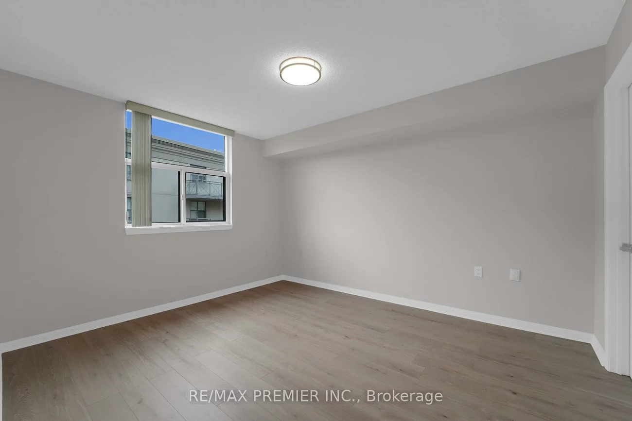 2502, Rutherford, Maple, Vaughan