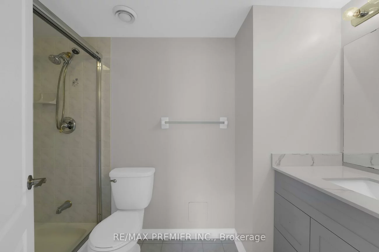 2502, Rutherford, Maple, Vaughan