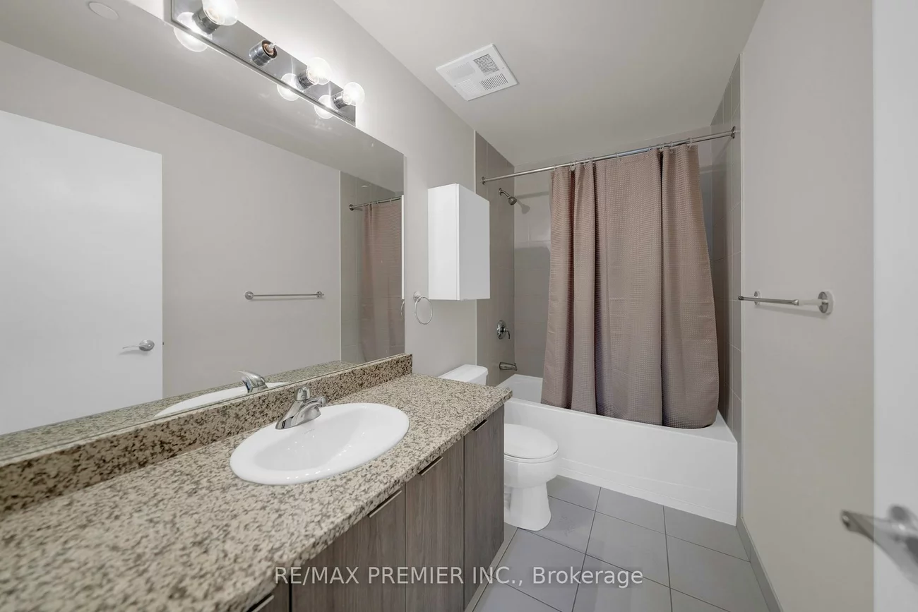 2910, Highway 7, Concord, Vaughan