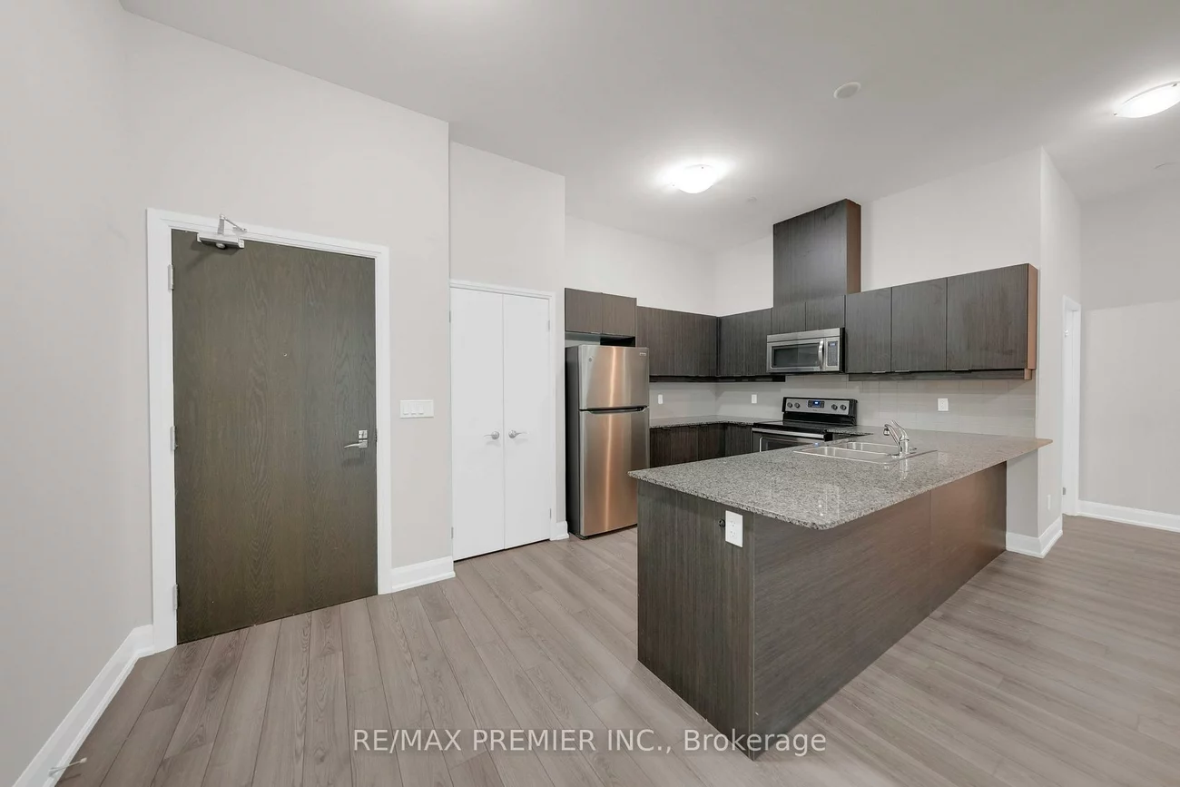 2910, Highway 7, Concord, Vaughan