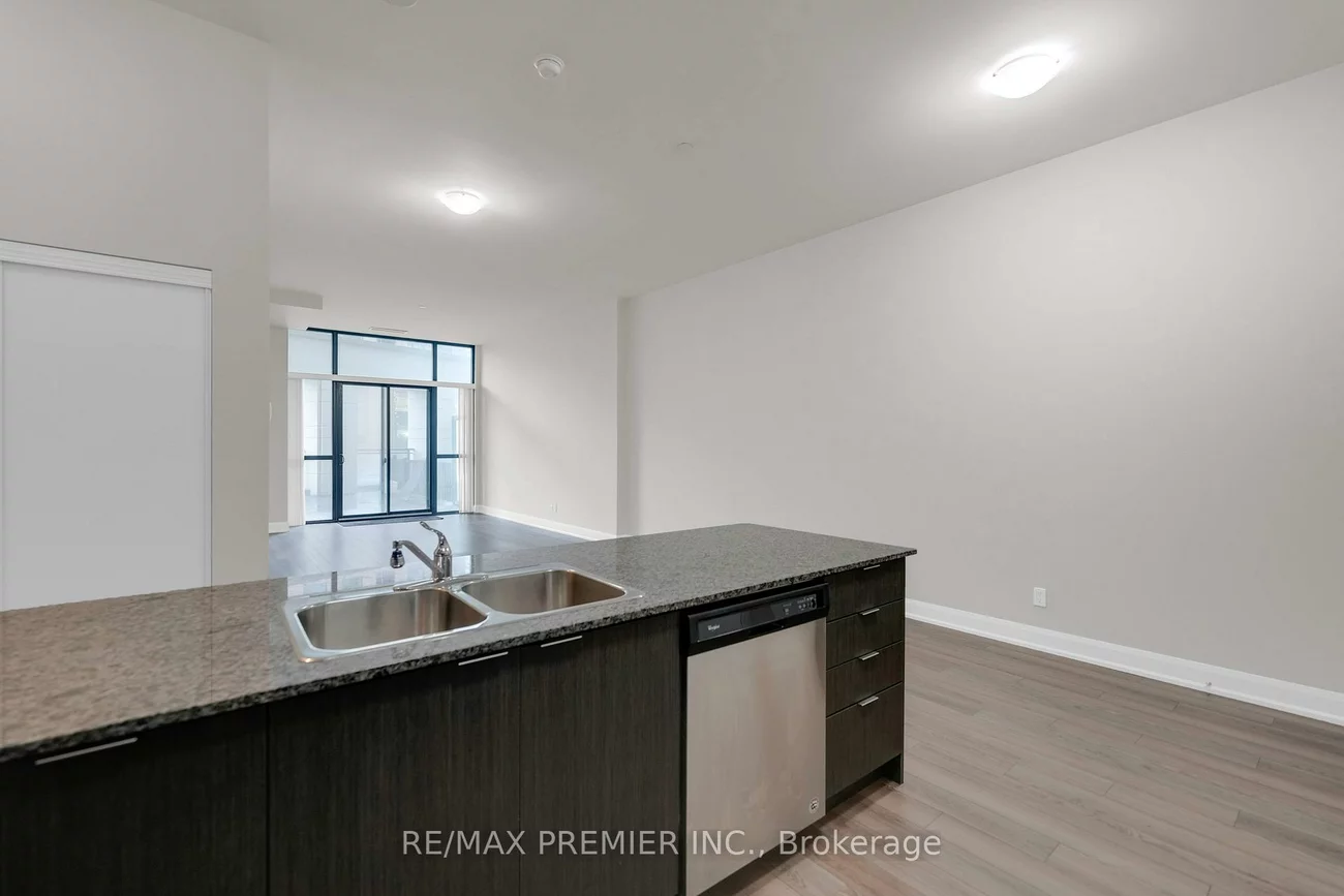 2910, Highway 7, Concord, Vaughan