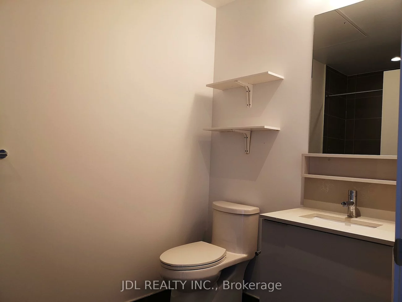 898, Portage Pkwy, Vaughan Corporate Centre, Vaughan
