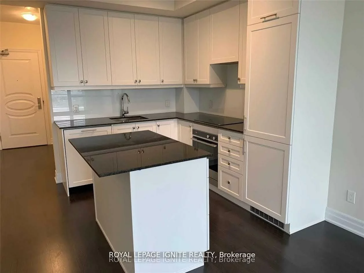 9085, Jane, Concord, Vaughan
