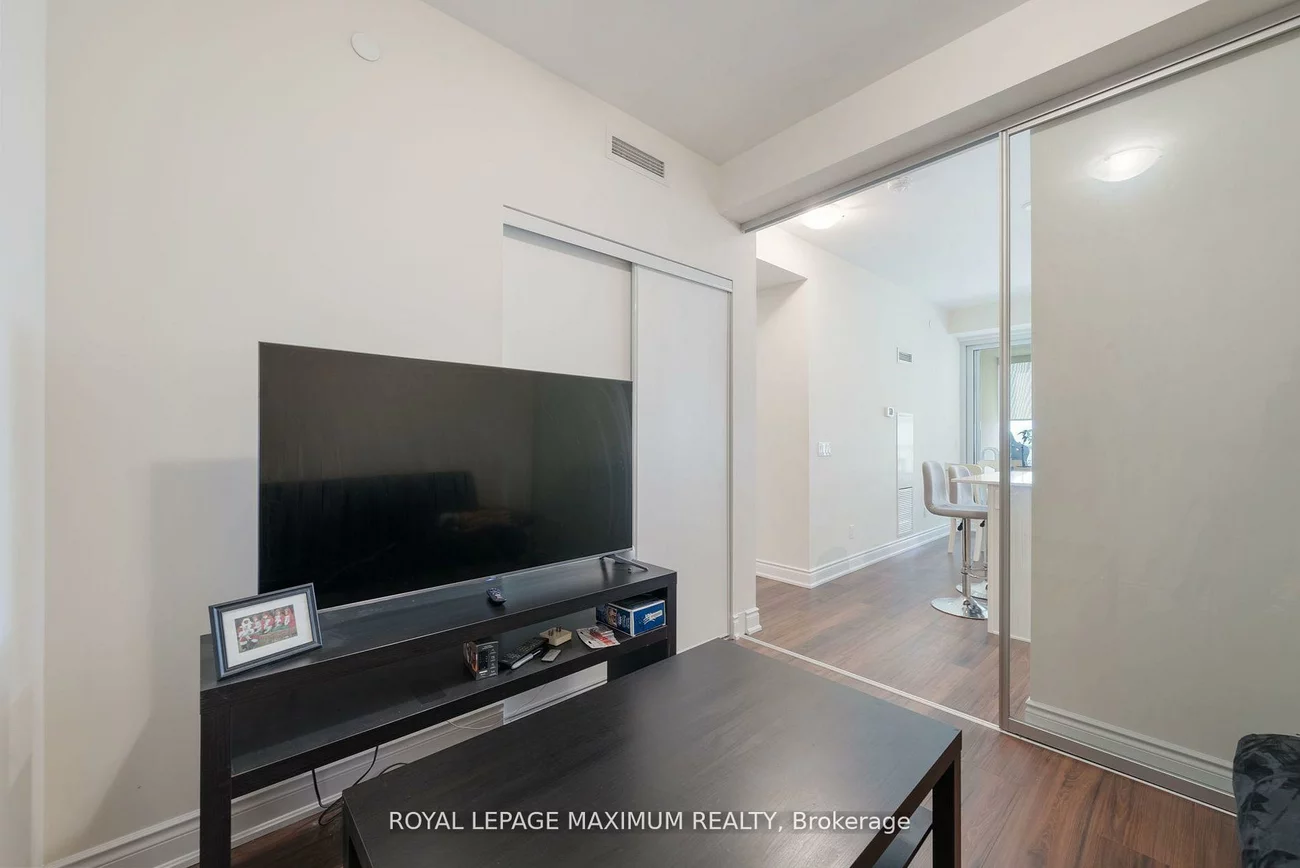 9075, Jane, Concord, Vaughan