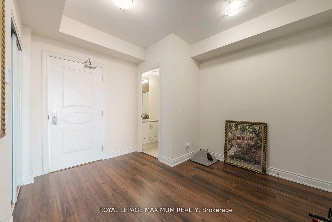 9075, Jane, Concord, Vaughan