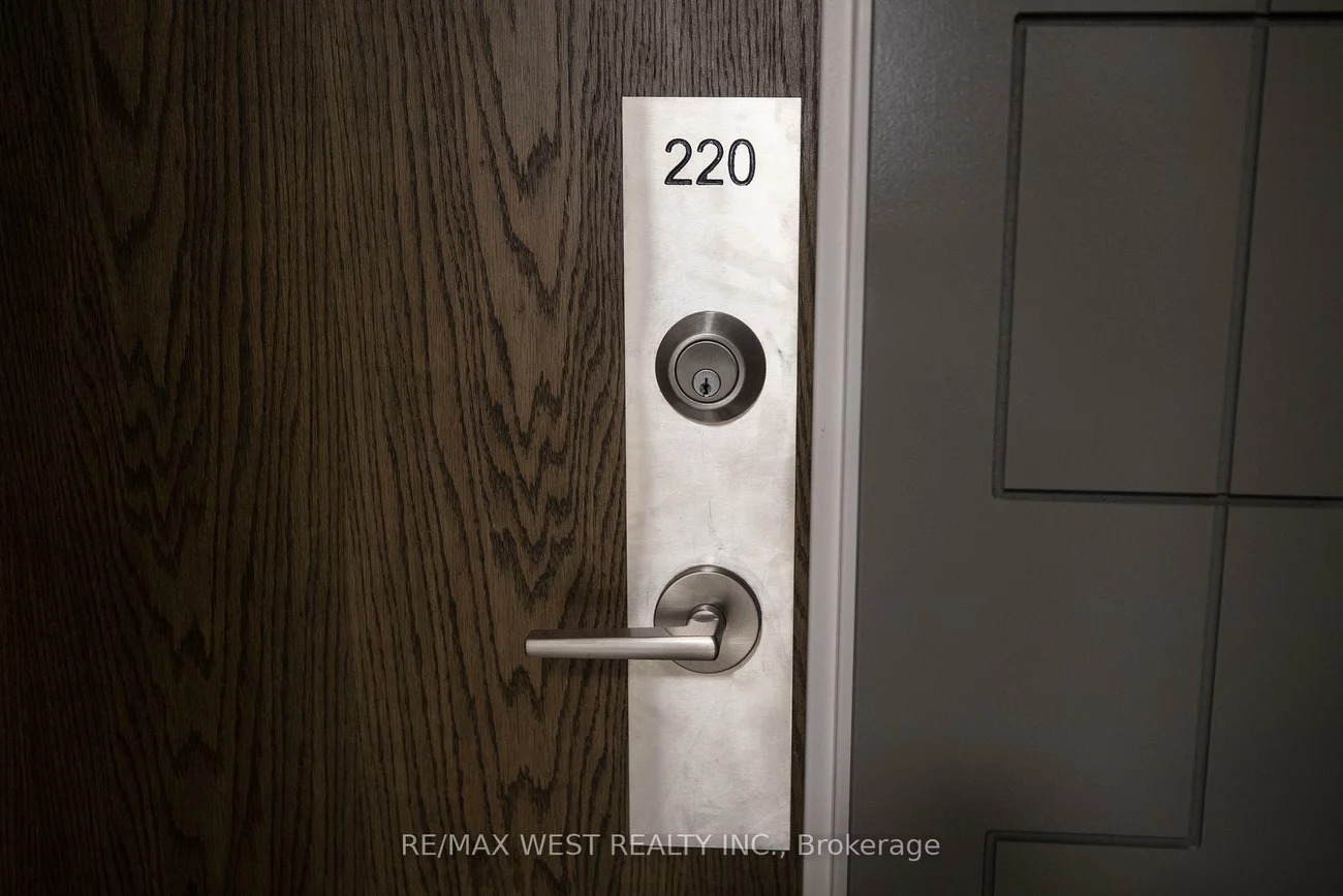 99, Eagle Rock, Rural Vaughan, Vaughan