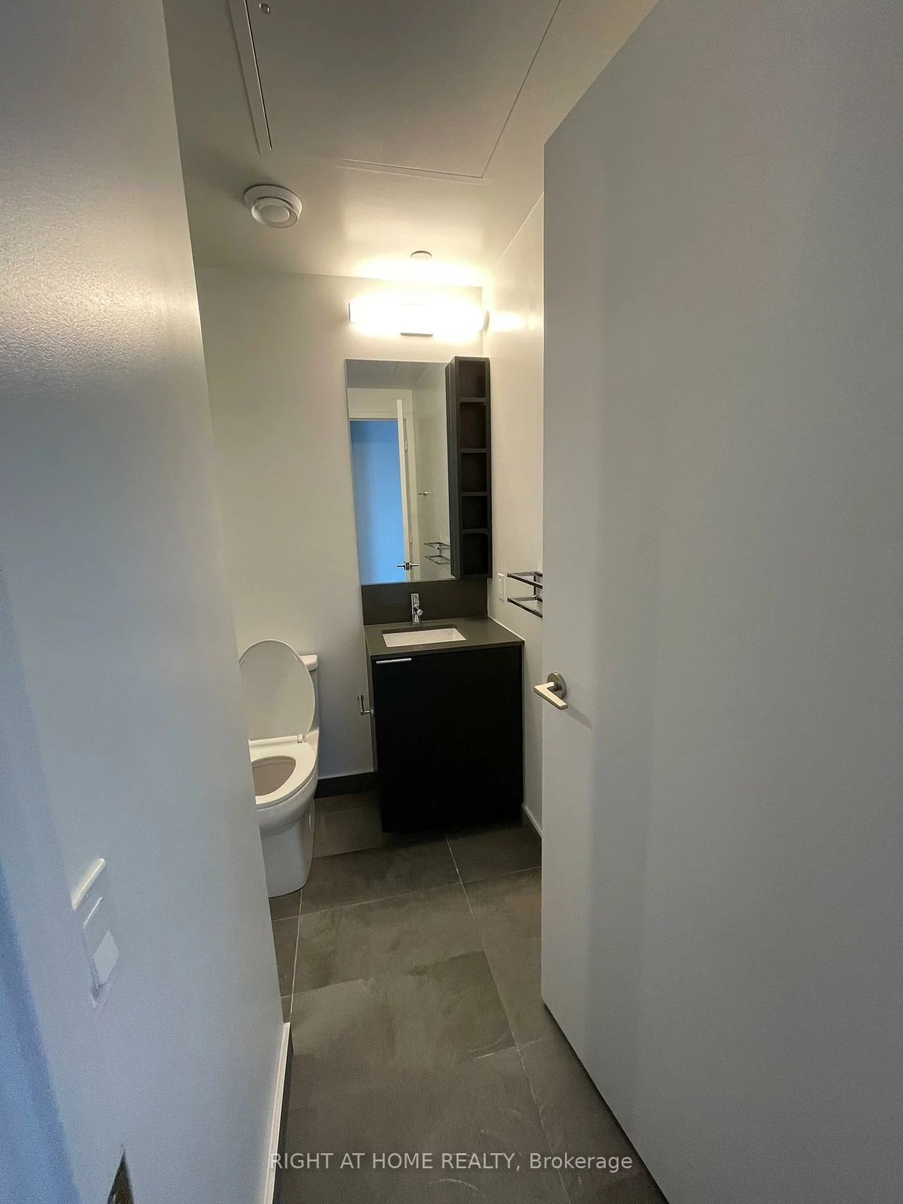 1000, Portage, Vaughan Corporate Centre, Vaughan