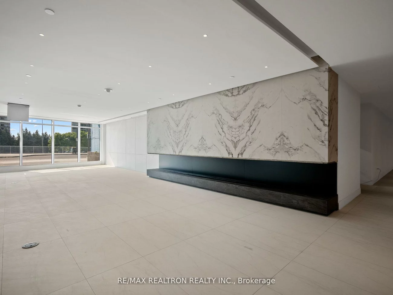 30, UPPER MALL, Brownridge, Vaughan